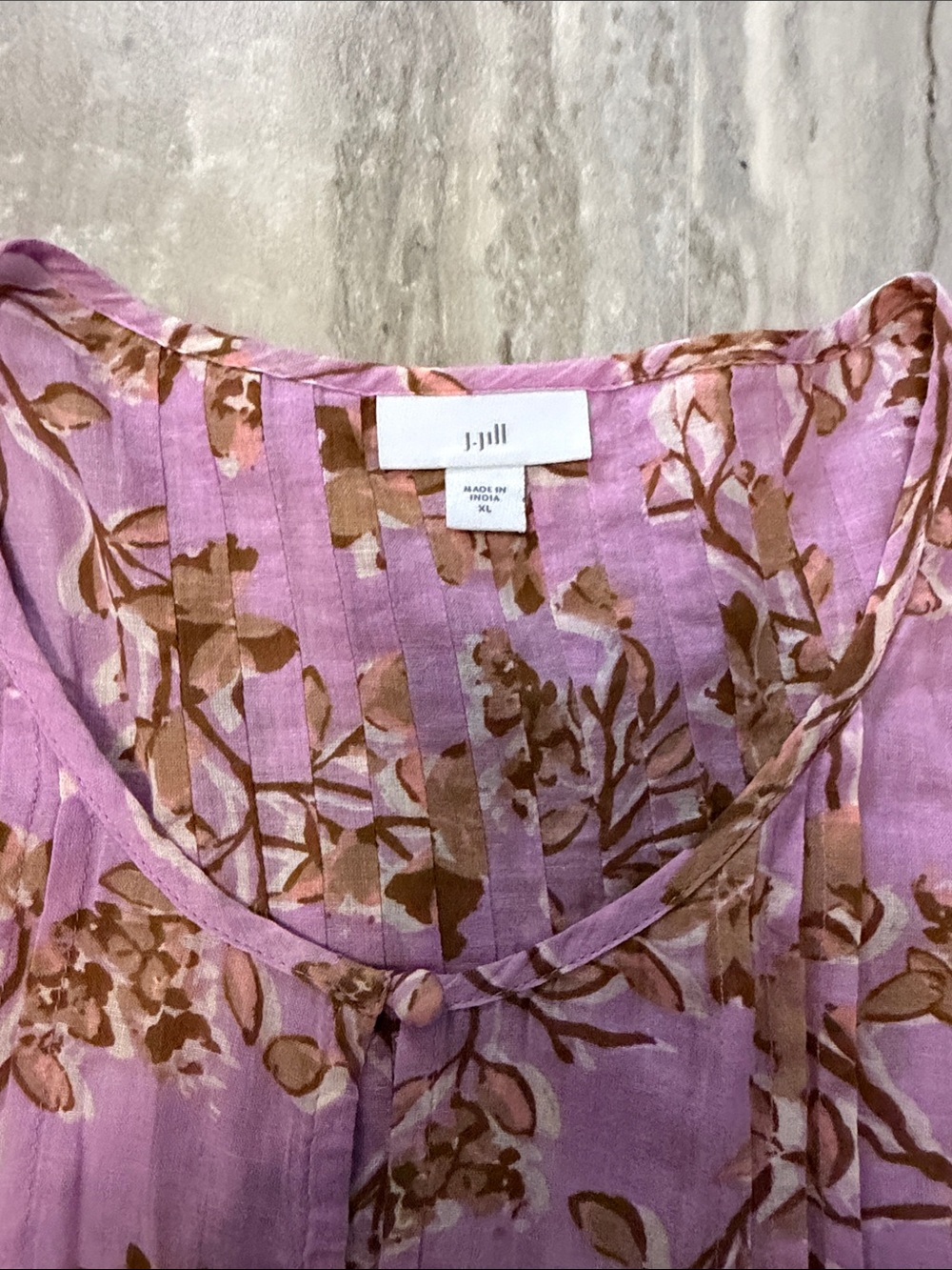 Women's Pink Floral Button-Front Blouse J. Jill XL - Picture 4 of 4